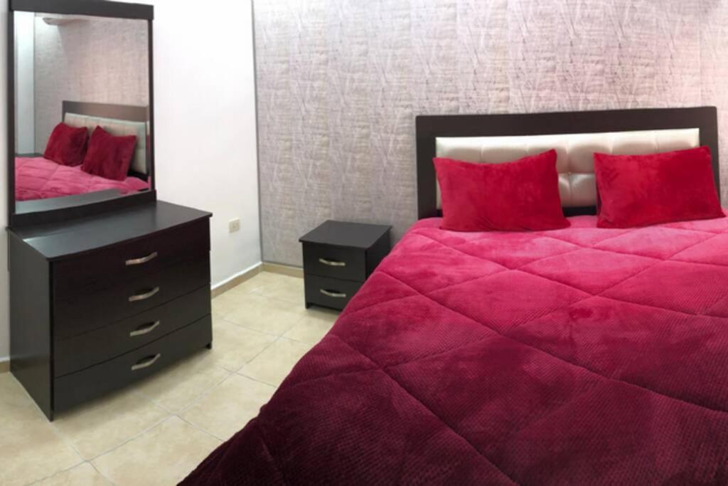 Apt 4 Rent/A Quiet Neighborhood Close To Services Amman Ngoại thất bức ảnh