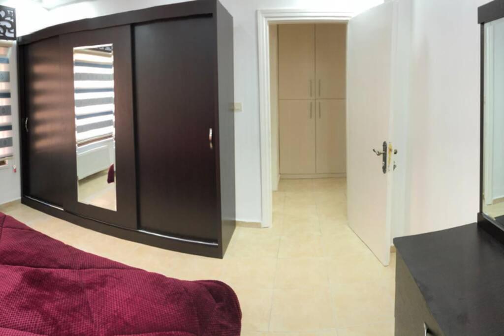 Apt 4 Rent/A Quiet Neighborhood Close To Services Amman Ngoại thất bức ảnh
